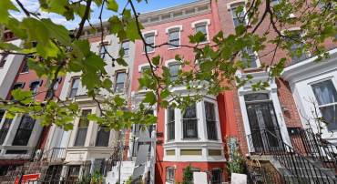 903 R ST NW #1, WASHINGTON, District Of Columbia 20001, 3 Bedrooms Bedrooms, ,3 BathroomsBathrooms,Residential,For sale,903 R ST NW #1,DCDC2198838 MLS # DCDC2198838