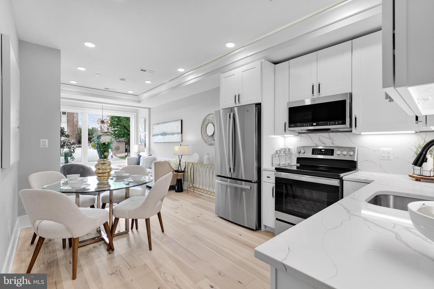 4014 GEORGIA AVE NW #301, WASHINGTON, District Of Columbia 20011, 2 Bedrooms Bedrooms, ,1 BathroomBathrooms,Residential,For sale,4014 GEORGIA AVE NW #301,DCDC2198842 MLS # DCDC2198842