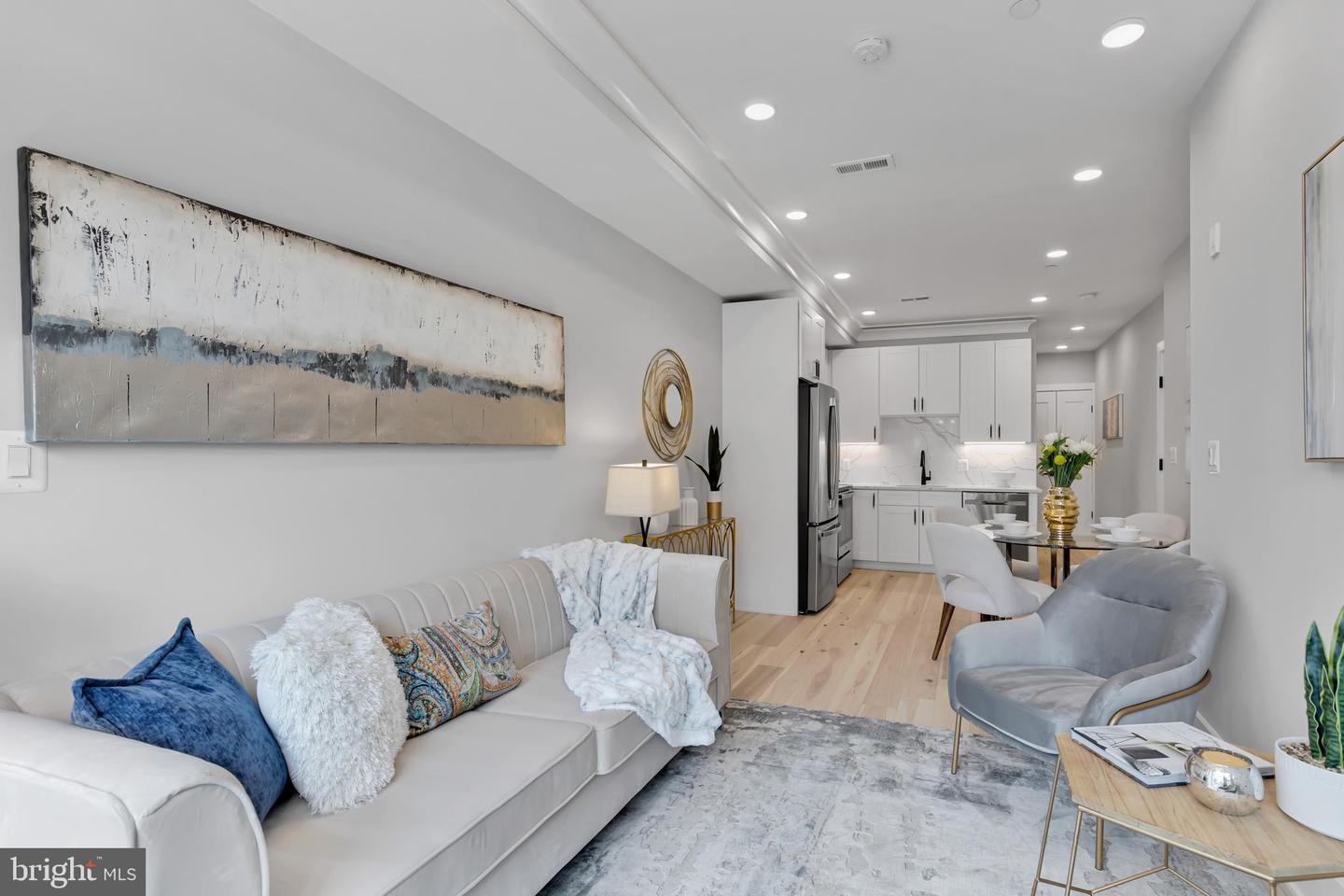 4014 GEORGIA AVE NW #301, WASHINGTON, District Of Columbia 20011, 2 Bedrooms Bedrooms, ,1 BathroomBathrooms,Residential,For sale,4014 GEORGIA AVE NW #301,DCDC2198842 MLS # DCDC2198842