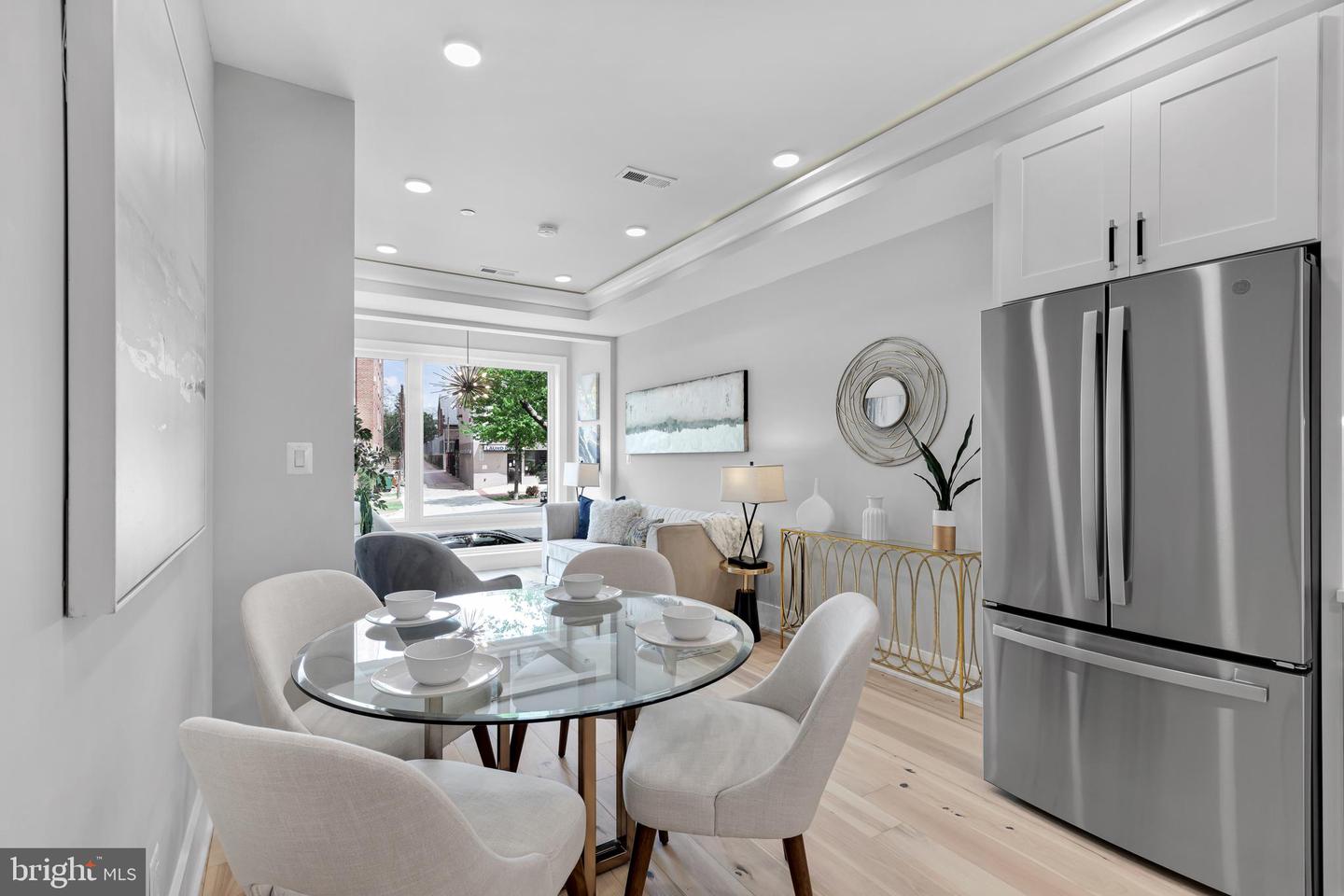 4014 GEORGIA AVE NW #301, WASHINGTON, District Of Columbia 20011, 2 Bedrooms Bedrooms, ,1 BathroomBathrooms,Residential,For sale,4014 GEORGIA AVE NW #301,DCDC2198842 MLS # DCDC2198842