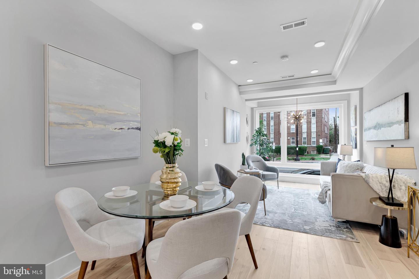 4014 GEORGIA AVE NW #301, WASHINGTON, District Of Columbia 20011, 2 Bedrooms Bedrooms, ,1 BathroomBathrooms,Residential,For sale,4014 GEORGIA AVE NW #301,DCDC2198842 MLS # DCDC2198842