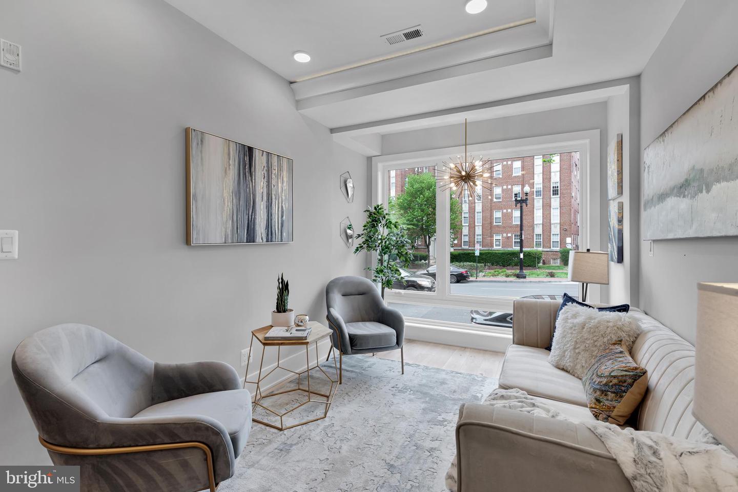 4014 GEORGIA AVE NW #301, WASHINGTON, District Of Columbia 20011, 2 Bedrooms Bedrooms, ,1 BathroomBathrooms,Residential,For sale,4014 GEORGIA AVE NW #301,DCDC2198842 MLS # DCDC2198842