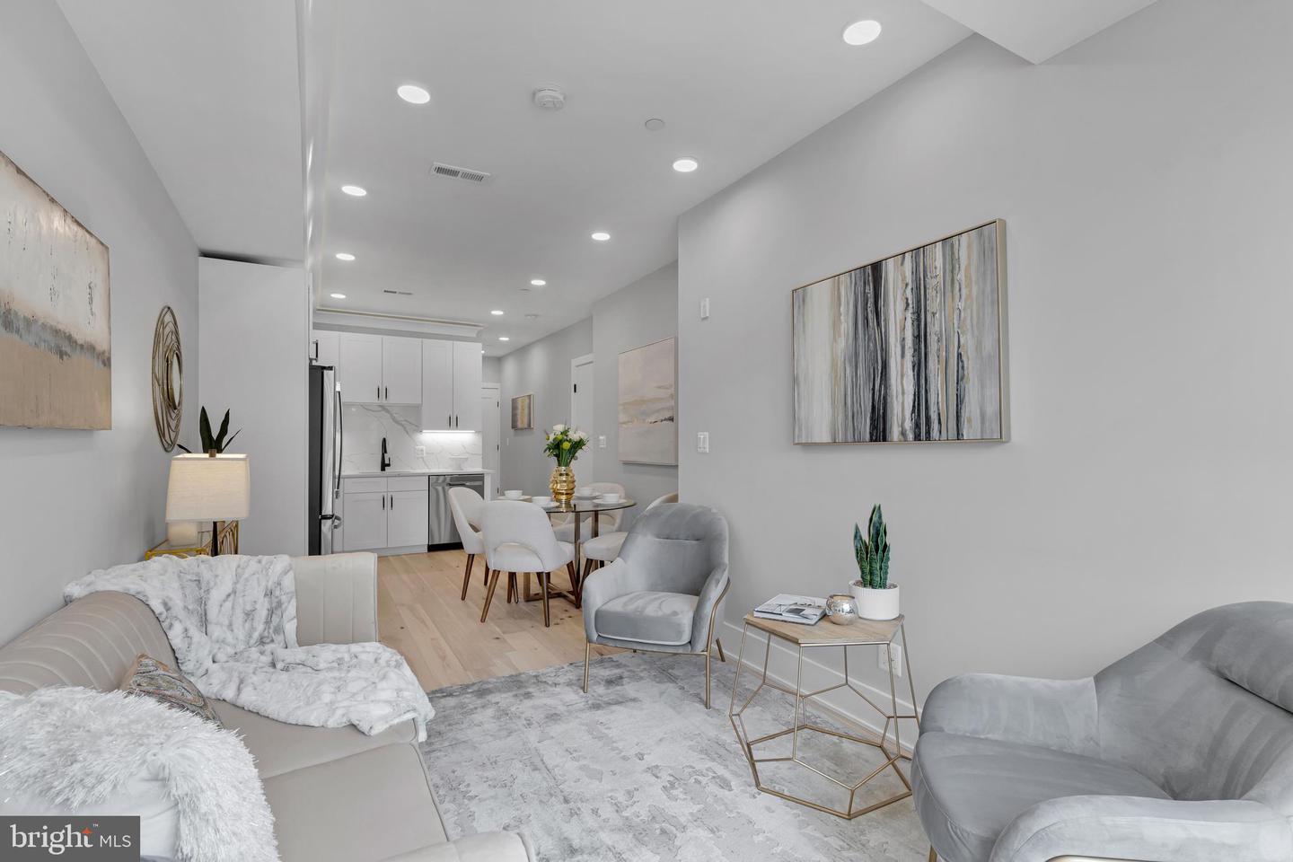 4014 GEORGIA AVE NW #301, WASHINGTON, District Of Columbia 20011, 2 Bedrooms Bedrooms, ,1 BathroomBathrooms,Residential,For sale,4014 GEORGIA AVE NW #301,DCDC2198842 MLS # DCDC2198842