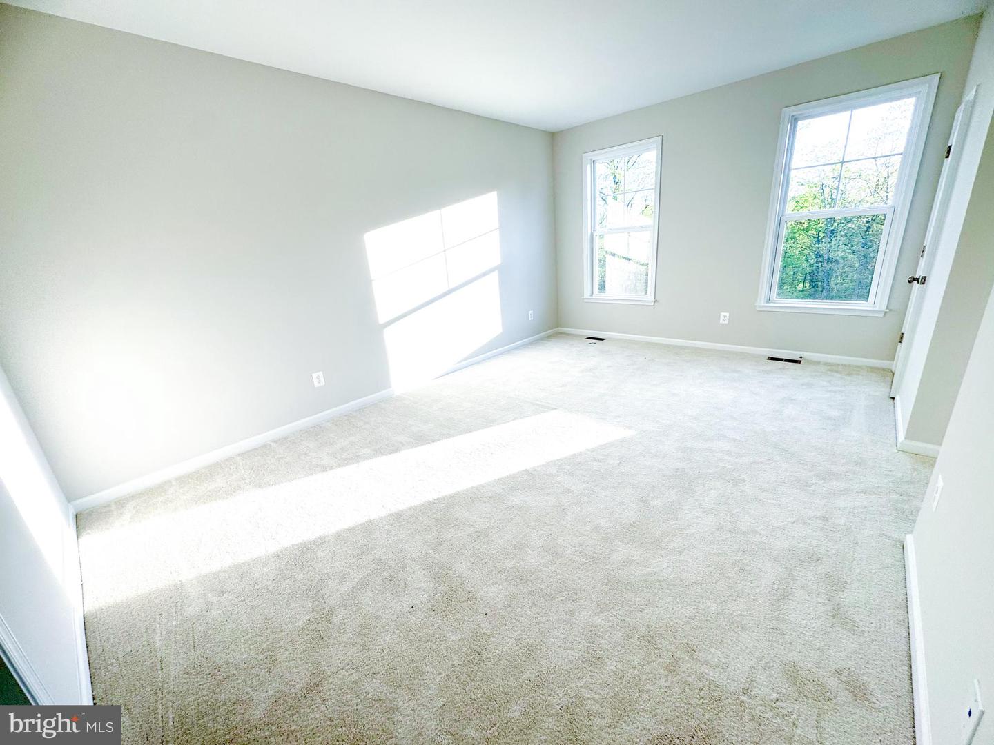 112 SAPPHIRE ST, STEPHENSON, Virginia 22656, 4 Bedrooms Bedrooms, ,3 BathroomsBathrooms,Residential,For sale,112 SAPPHIRE ST,VAFV2033886 MLS # VAFV2033886