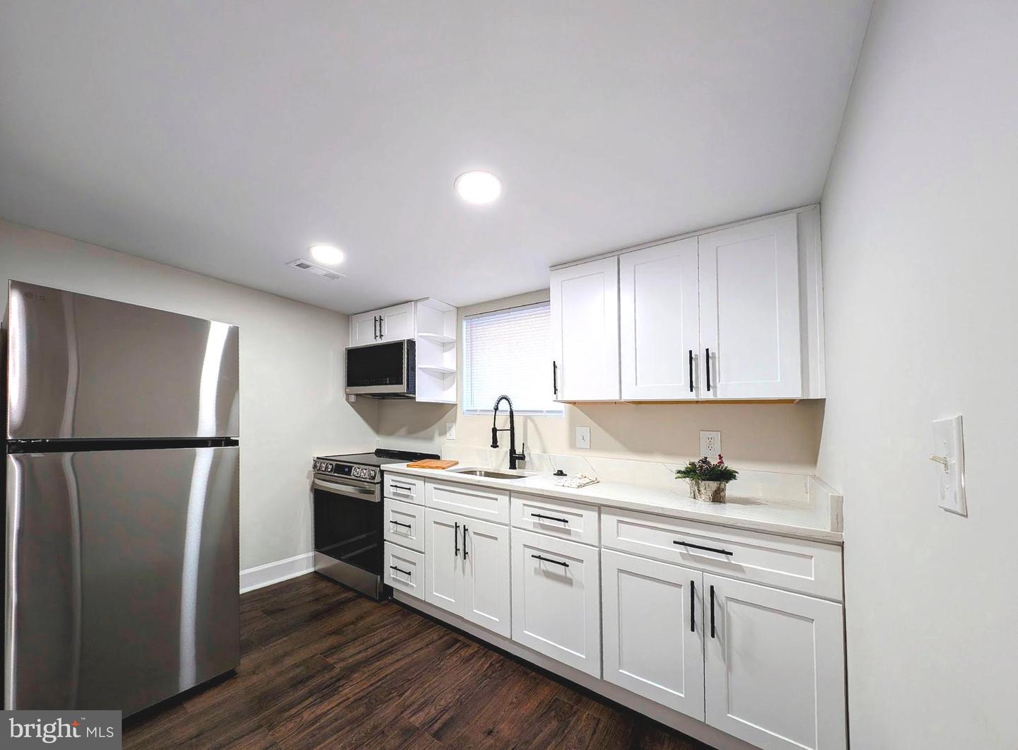 6838 6TH ST NW, WASHINGTON, District Of Columbia 20012, 5 Bedrooms Bedrooms, ,3 BathroomsBathrooms,Residential,For sale,6838 6TH ST NW,DCDC2190054 MLS # DCDC2190054
