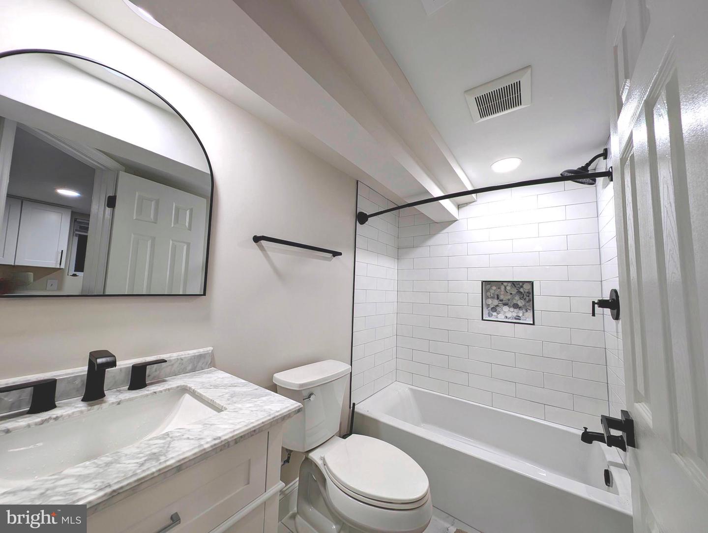 6838 6TH ST NW, WASHINGTON, District Of Columbia 20012, 5 Bedrooms Bedrooms, ,3 BathroomsBathrooms,Residential,For sale,6838 6TH ST NW,DCDC2190054 MLS # DCDC2190054