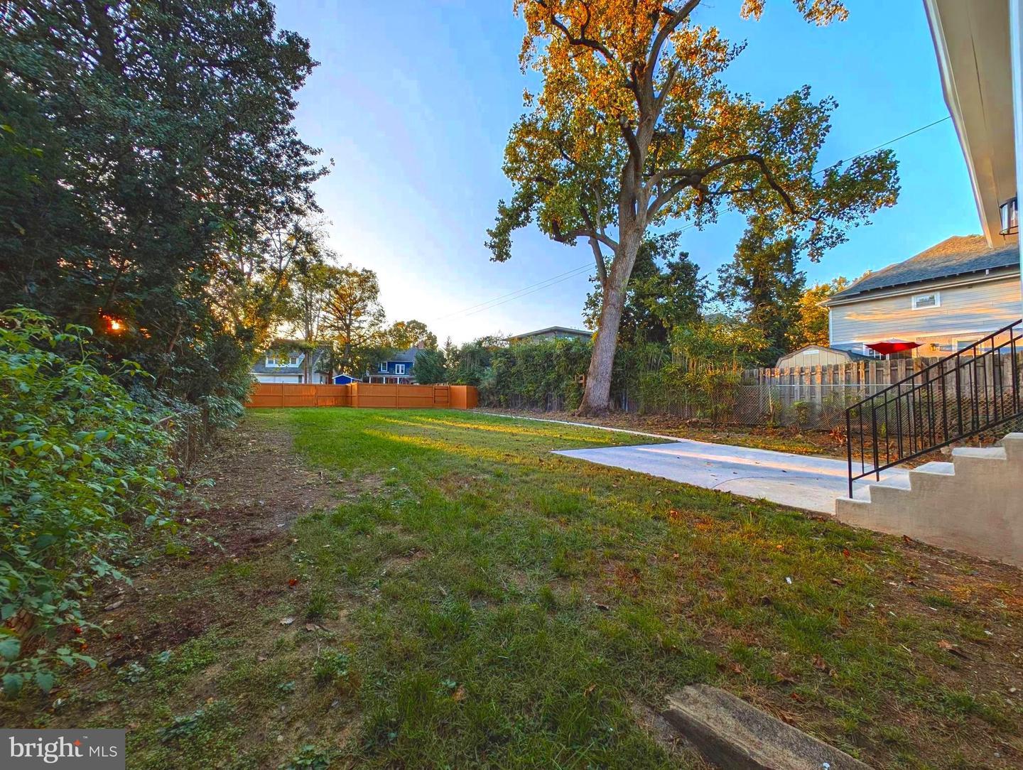 6838 6TH ST NW, WASHINGTON, District Of Columbia 20012, 5 Bedrooms Bedrooms, ,3 BathroomsBathrooms,Residential,For sale,6838 6TH ST NW,DCDC2190054 MLS # DCDC2190054