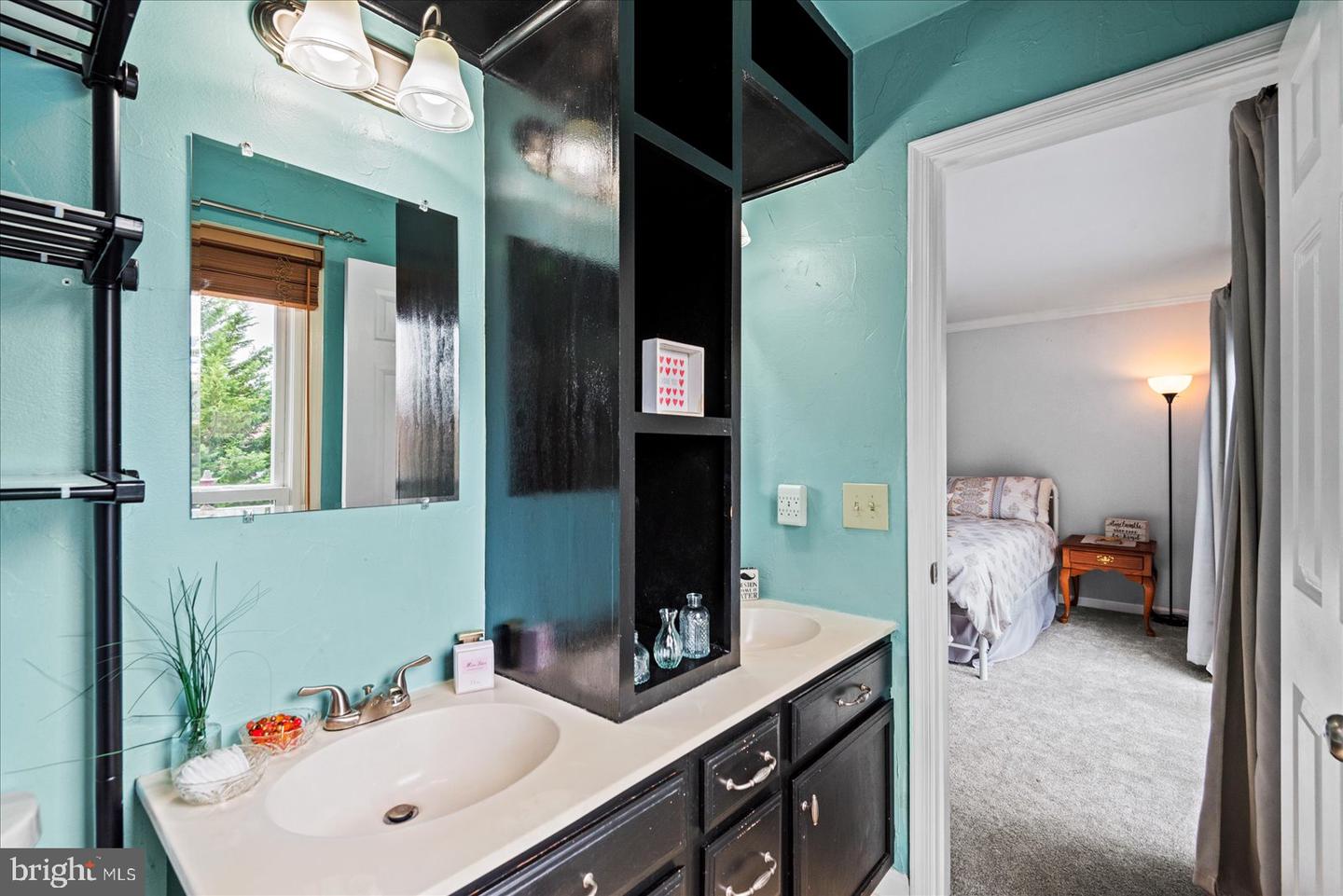 9909 WINDRIDGE DR, FREDERICKSBURG, Virginia 22407, 4 Bedrooms Bedrooms, ,3 BathroomsBathrooms,Residential,For sale,9909 WINDRIDGE DR,VASP2031838 MLS # VASP2031838