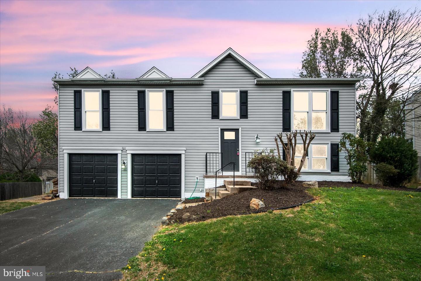 9909 WINDRIDGE DR, FREDERICKSBURG, Virginia 22407, 4 Bedrooms Bedrooms, ,3 BathroomsBathrooms,Residential,For sale,9909 WINDRIDGE DR,VASP2031838 MLS # VASP2031838