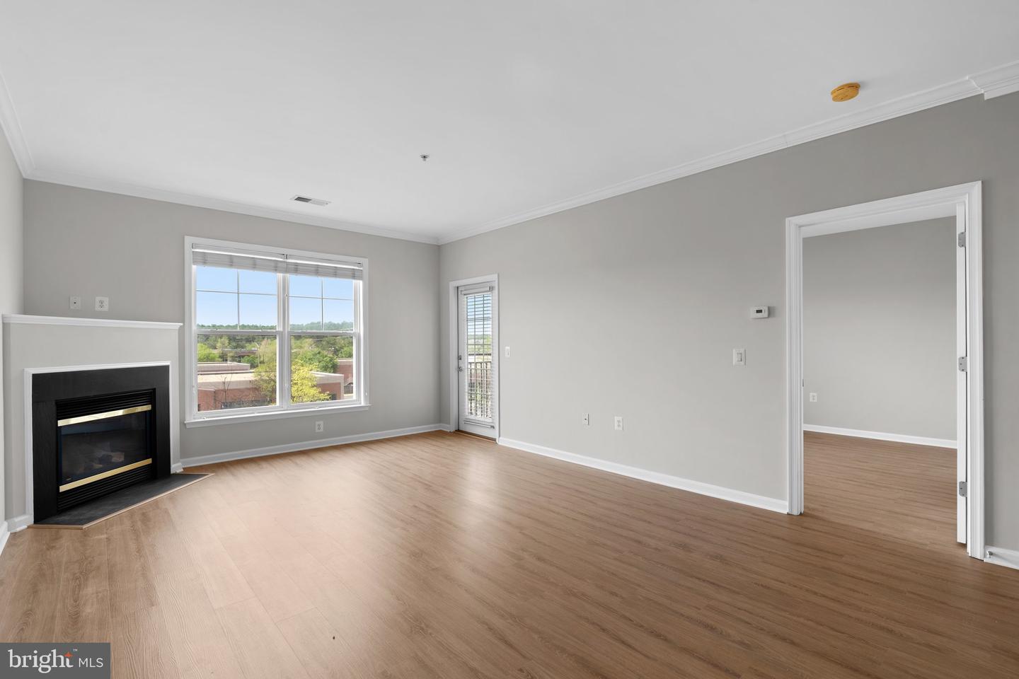 3830 LIGHTFOOT ST #335, CHANTILLY, Virginia 20151, 1 Bedroom Bedrooms, ,1 BathroomBathrooms,Residential,For sale,3830 LIGHTFOOT ST #335,VAFX2233208 MLS # VAFX2233208