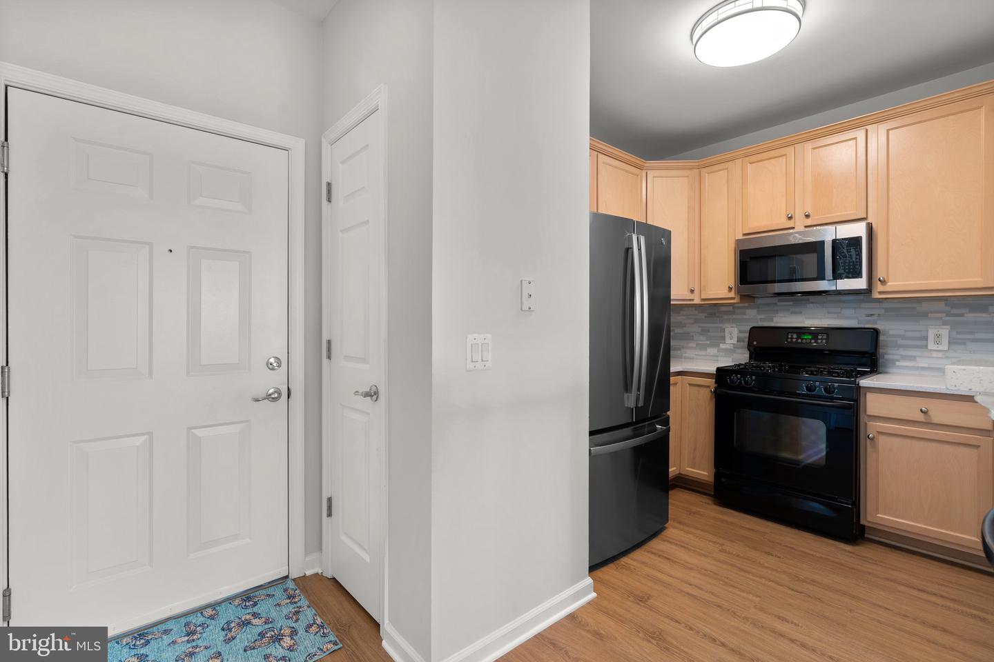 3830 LIGHTFOOT ST #335, CHANTILLY, Virginia 20151, 1 Bedroom Bedrooms, ,1 BathroomBathrooms,Residential,For sale,3830 LIGHTFOOT ST #335,VAFX2233208 MLS # VAFX2233208