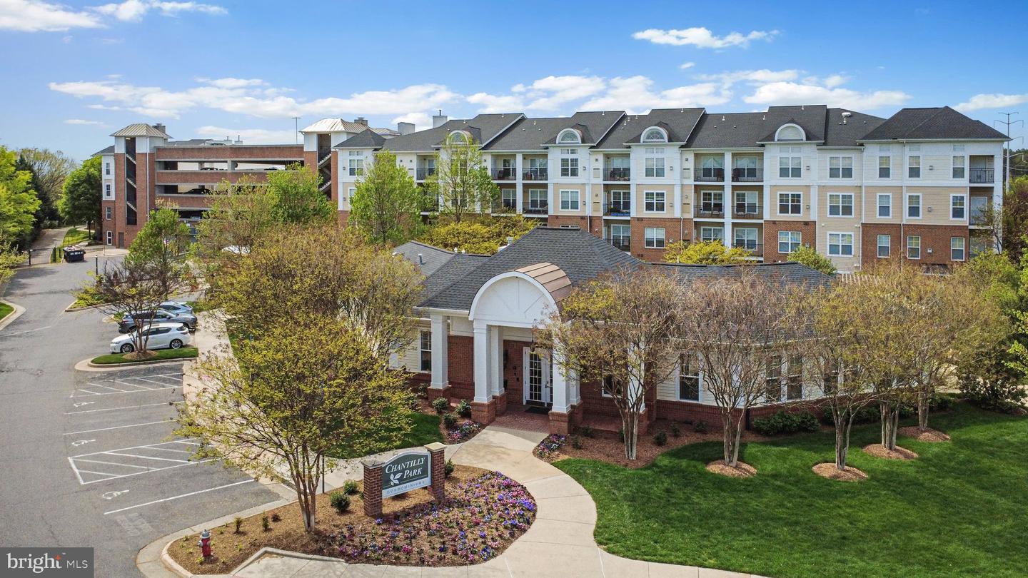 3830 LIGHTFOOT ST #335, CHANTILLY, Virginia 20151, 1 Bedroom Bedrooms, ,1 BathroomBathrooms,Residential,For sale,3830 LIGHTFOOT ST #335,VAFX2233208 MLS # VAFX2233208
