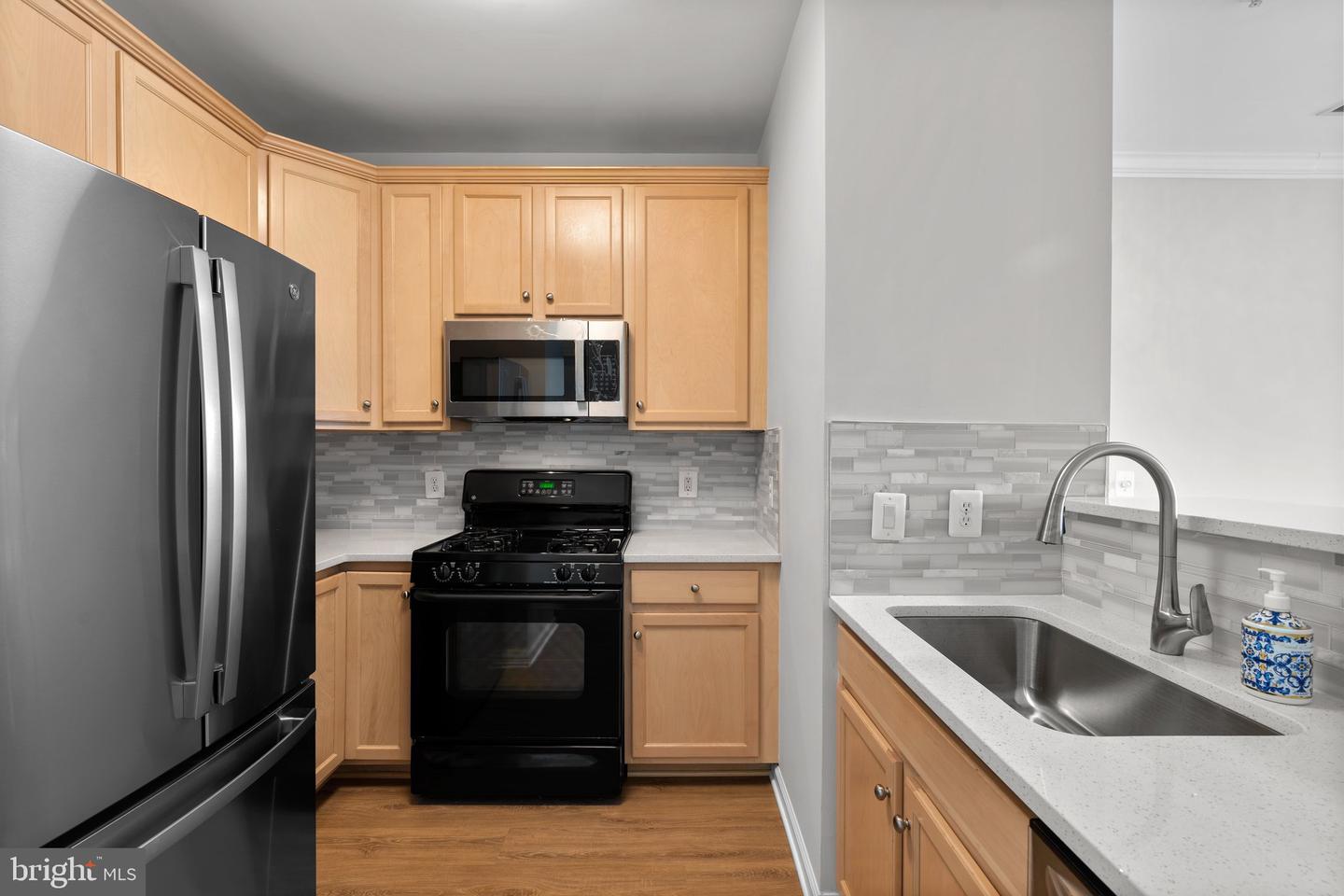 3830 LIGHTFOOT ST #335, CHANTILLY, Virginia 20151, 1 Bedroom Bedrooms, ,1 BathroomBathrooms,Residential,For sale,3830 LIGHTFOOT ST #335,VAFX2233208 MLS # VAFX2233208