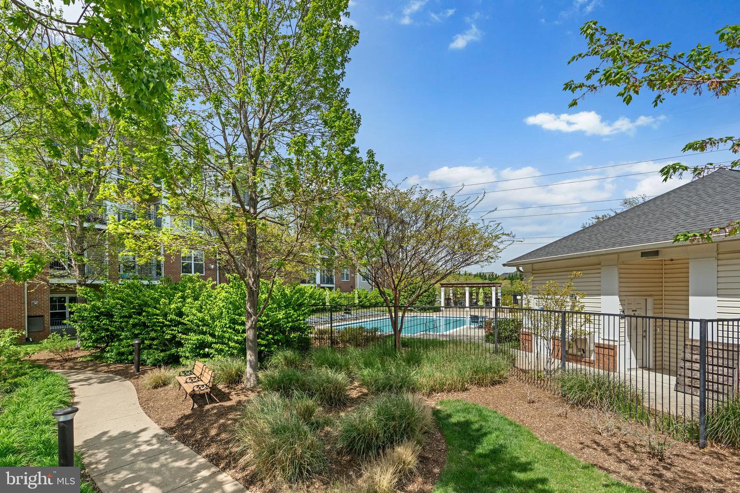 3830 LIGHTFOOT ST #335, CHANTILLY, Virginia 20151, 1 Bedroom Bedrooms, ,1 BathroomBathrooms,Residential,For sale,3830 LIGHTFOOT ST #335,VAFX2233208 MLS # VAFX2233208