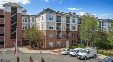 3830 LIGHTFOOT ST #335, CHANTILLY, Virginia 20151, 1 Bedroom Bedrooms, ,1 BathroomBathrooms,Residential,For sale,3830 LIGHTFOOT ST #335,VAFX2233208 MLS # VAFX2233208