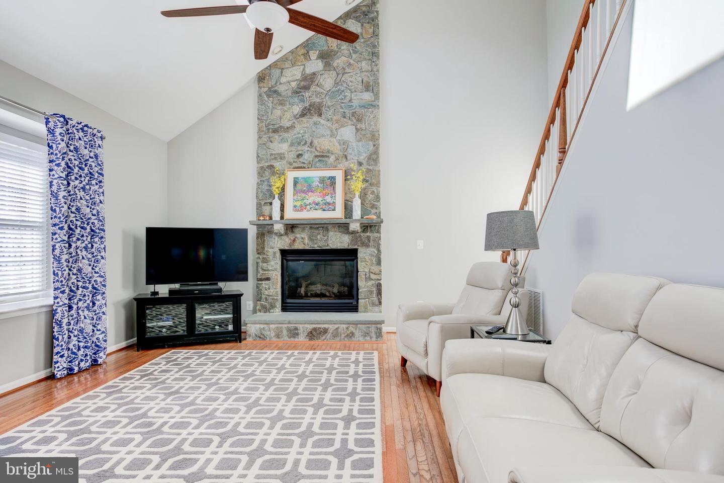 25997 FAIR PONDS LN, CHANTILLY, Virginia 20152, 4 Bedrooms Bedrooms, ,4 BathroomsBathrooms,Residential,For sale,25997 FAIR PONDS LN,VALO2094376 MLS # VALO2094376