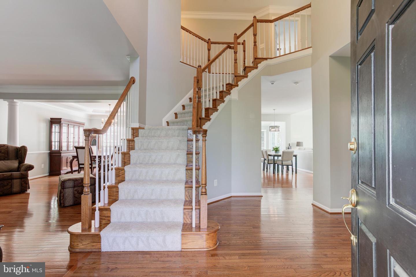 25997 FAIR PONDS LN, CHANTILLY, Virginia 20152, 4 Bedrooms Bedrooms, ,4 BathroomsBathrooms,Residential,For sale,25997 FAIR PONDS LN,VALO2094376 MLS # VALO2094376
