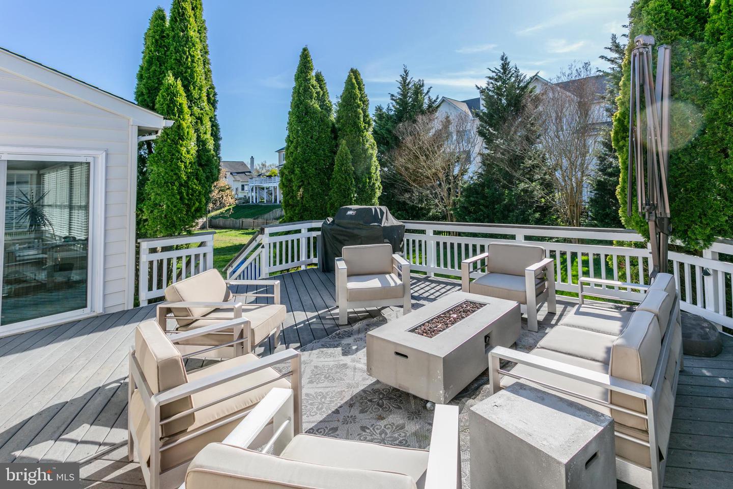 25997 FAIR PONDS LN, CHANTILLY, Virginia 20152, 4 Bedrooms Bedrooms, ,4 BathroomsBathrooms,Residential,For sale,25997 FAIR PONDS LN,VALO2094376 MLS # VALO2094376