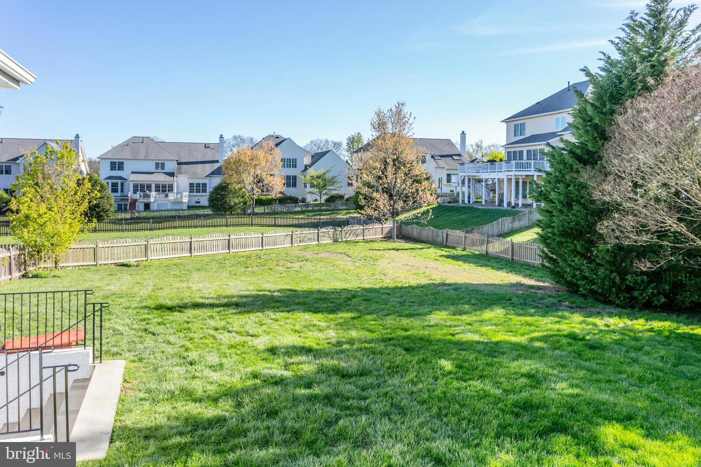 25997 FAIR PONDS LN, CHANTILLY, Virginia 20152, 4 Bedrooms Bedrooms, ,4 BathroomsBathrooms,Residential,For sale,25997 FAIR PONDS LN,VALO2094376 MLS # VALO2094376