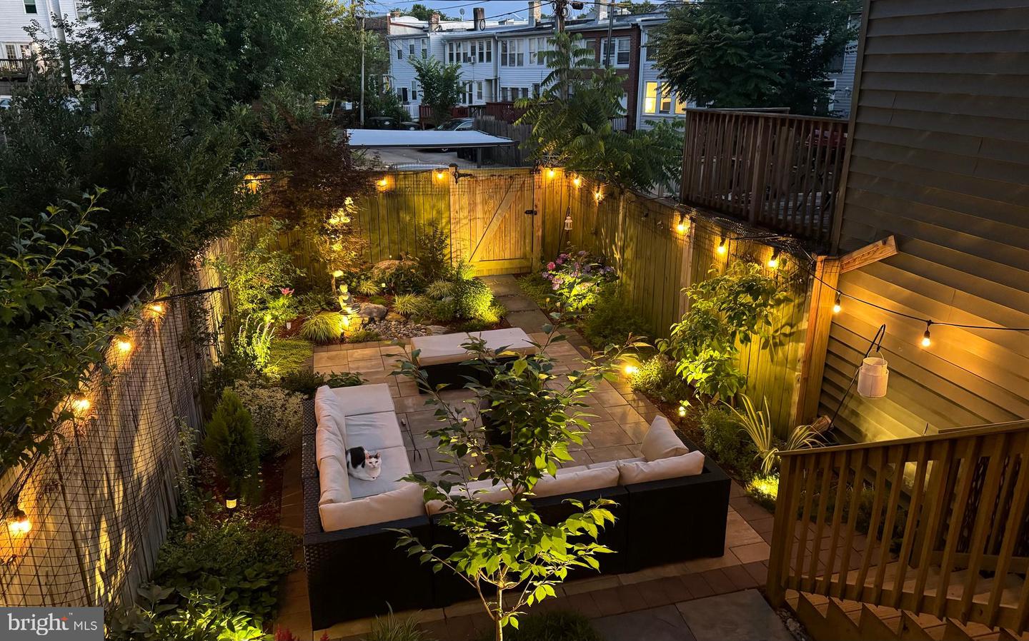 728 FARRAGUT ST NW, WASHINGTON, District Of Columbia 20011, 4 Bedrooms Bedrooms, ,3 BathroomsBathrooms,Residential,For sale,728 FARRAGUT ST NW,DCDC2196532 MLS # DCDC2196532