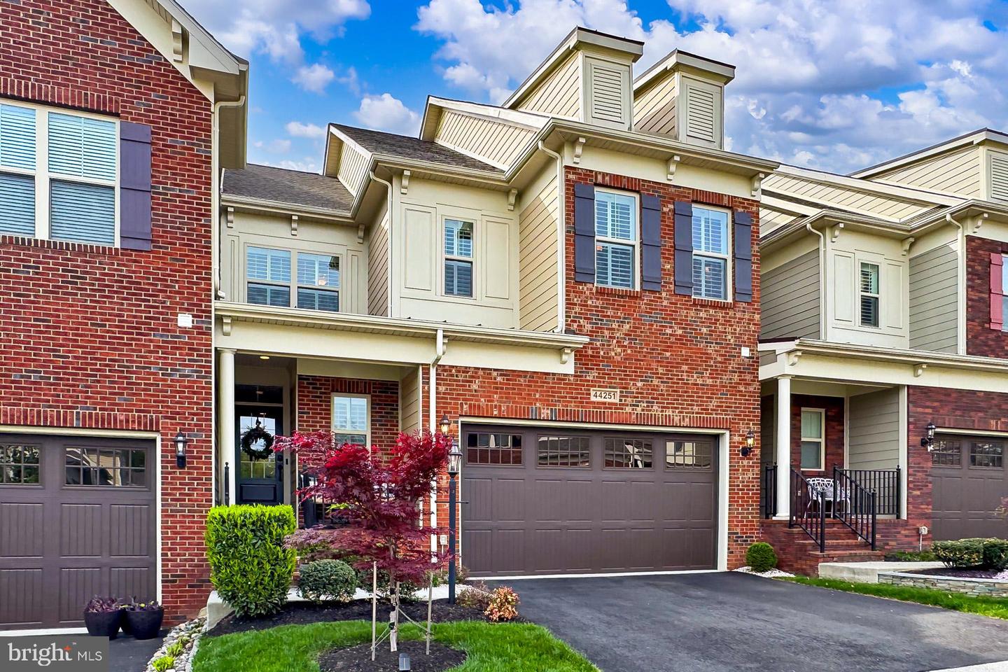 44251 SILVERPALM GROVE TER, LEESBURG, Virginia 20176, 3 Bedrooms Bedrooms, ,3 BathroomsBathrooms,Residential,For sale,44251 SILVERPALM GROVE TER,VALO2094426 MLS # VALO2094426
