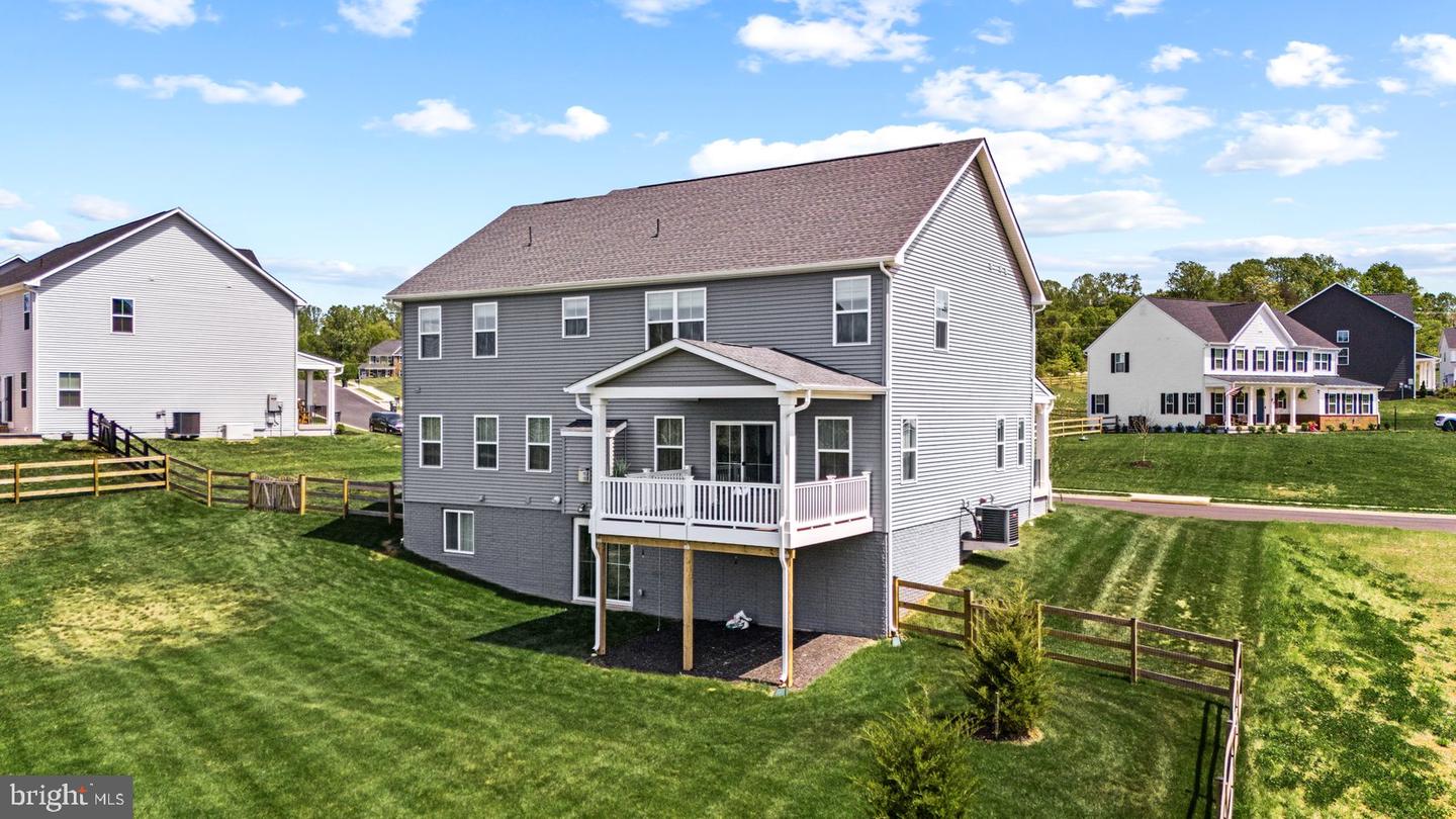 8005 INTERNATIONAL DR, WARRENTON, Virginia 20187, 6 Bedrooms Bedrooms, ,5 BathroomsBathrooms,Residential,For sale,8005 INTERNATIONAL DR,VAFQ2016324 MLS # VAFQ2016324