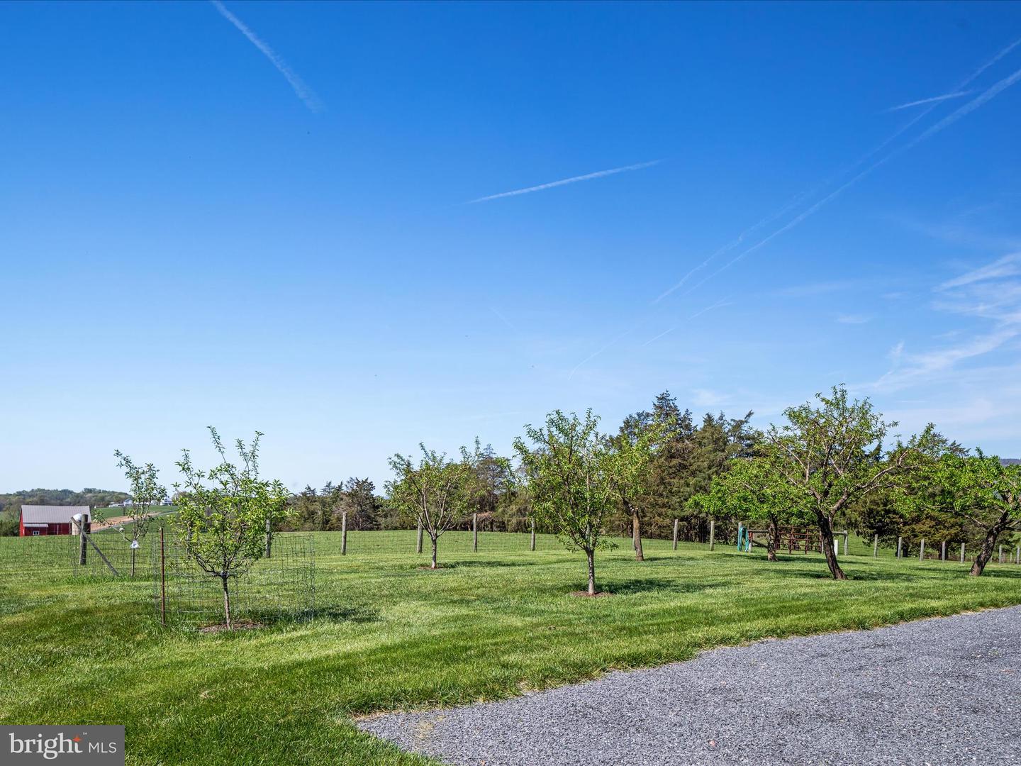 394 BROOK CREEK RD, TOMS BROOK, Virginia 22660, 3 Bedrooms Bedrooms, ,2 BathroomsBathrooms,Residential,For sale,394 BROOK CREEK RD,VASH2011244 MLS # VASH2011244