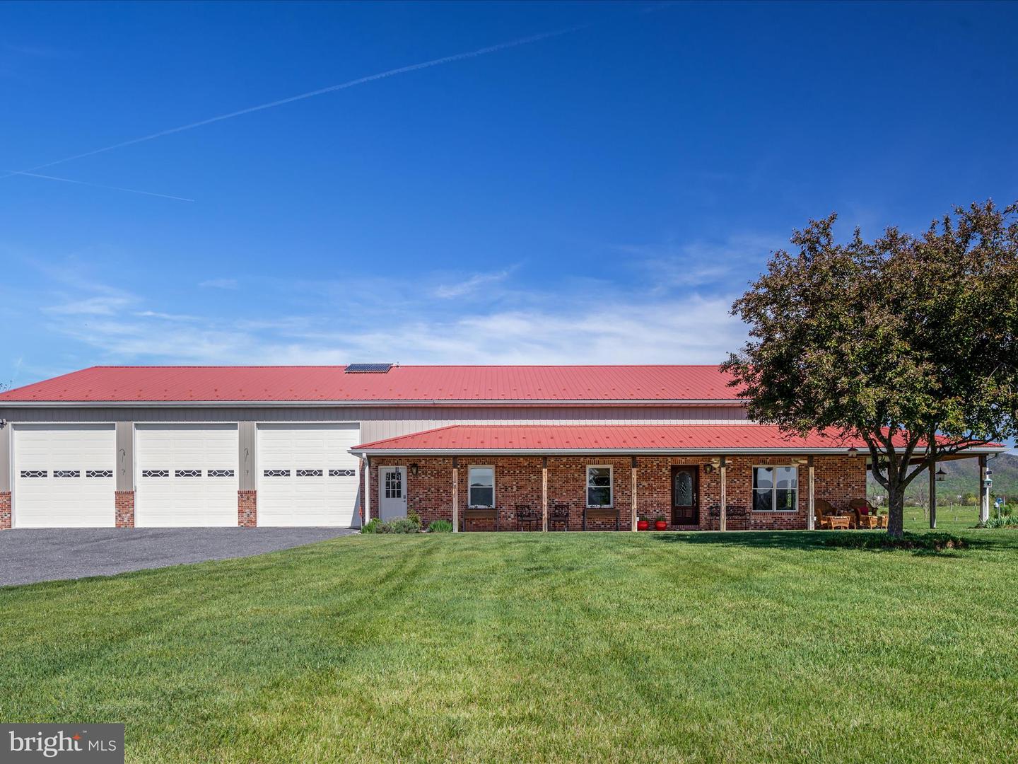 394 BROOK CREEK RD, TOMS BROOK, Virginia 22660, 3 Bedrooms Bedrooms, ,2 BathroomsBathrooms,Residential,For sale,394 BROOK CREEK RD,VASH2011244 MLS # VASH2011244