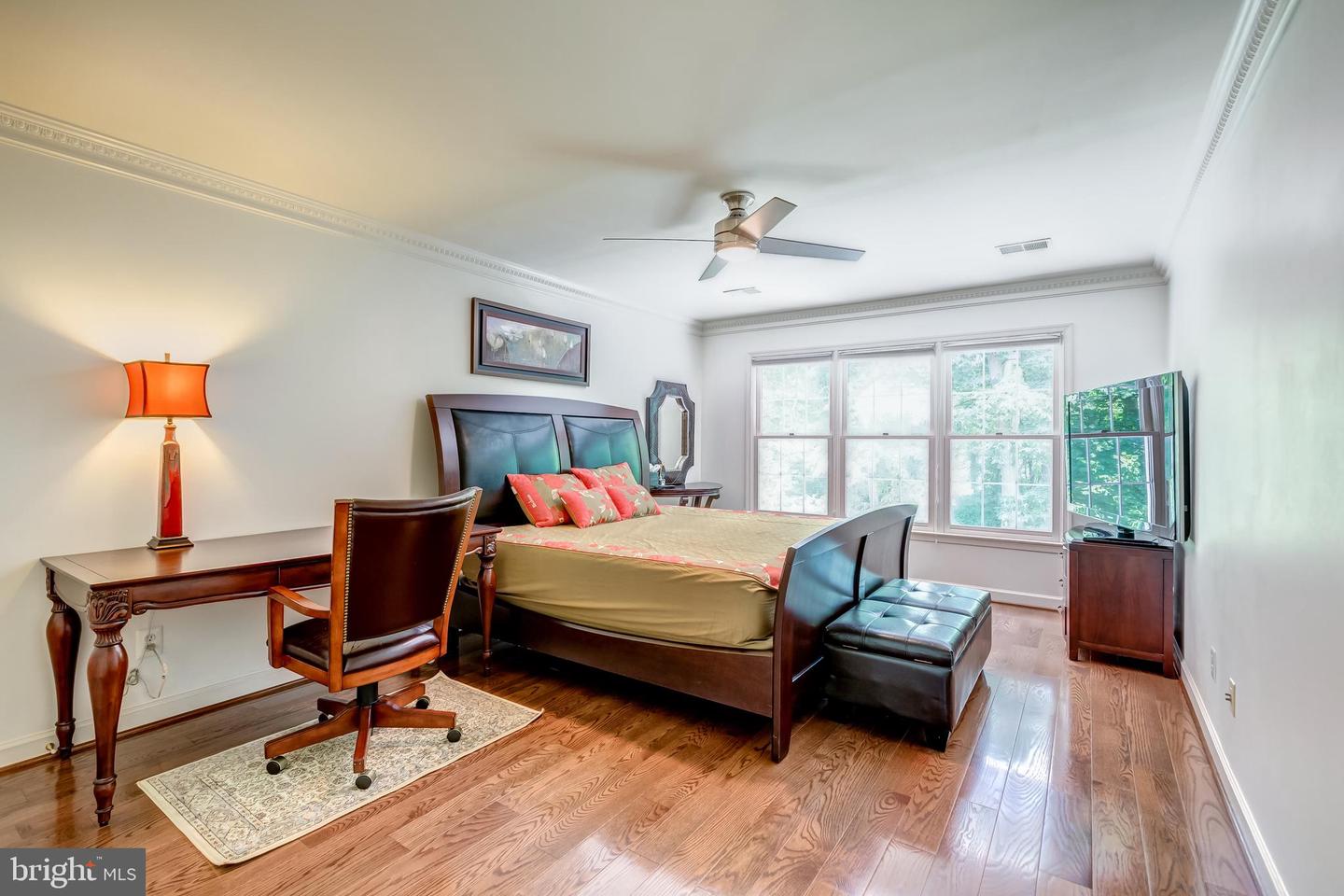 12390 FALKIRK DR, FAIRFAX, Virginia 22033, 5 Bedrooms Bedrooms, ,4 BathroomsBathrooms,Residential,For sale,12390 FALKIRK DR,VAFX2235416 MLS # VAFX2235416