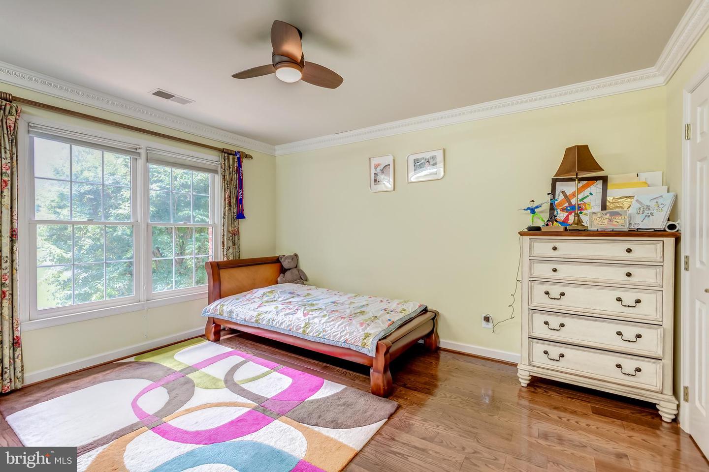 12390 FALKIRK DR, FAIRFAX, Virginia 22033, 5 Bedrooms Bedrooms, ,4 BathroomsBathrooms,Residential,For sale,12390 FALKIRK DR,VAFX2235416 MLS # VAFX2235416