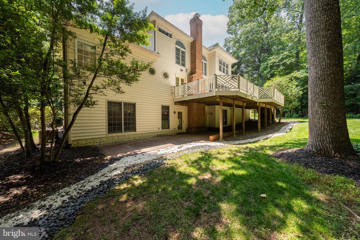 12390 FALKIRK DR, FAIRFAX, Virginia 22033, 5 Bedrooms Bedrooms, ,4 BathroomsBathrooms,Residential,For sale,12390 FALKIRK DR,VAFX2235416 MLS # VAFX2235416