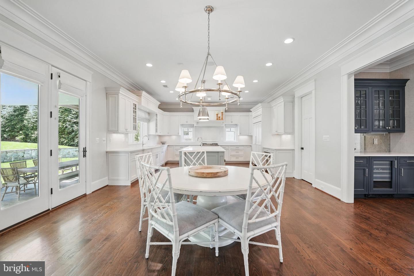 6645 BYRNS PL, MCLEAN, Virginia 22101, 5 Bedrooms Bedrooms, ,5 BathroomsBathrooms,Residential,For sale,6645 BYRNS PL,VAFX2235436 MLS # VAFX2235436
