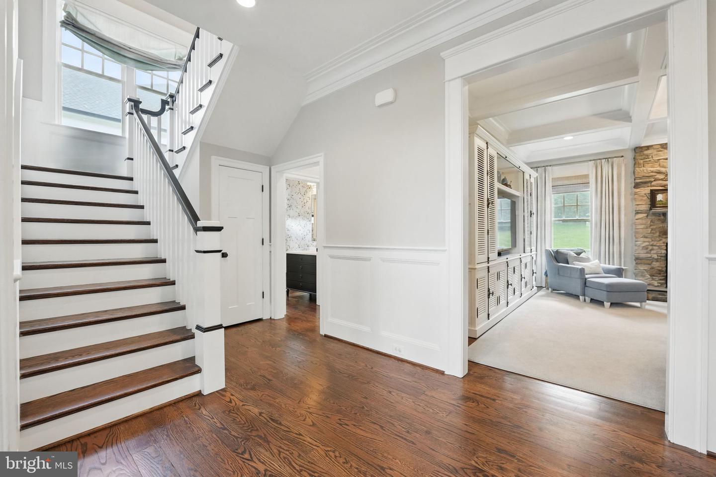 6645 BYRNS PL, MCLEAN, Virginia 22101, 5 Bedrooms Bedrooms, ,5 BathroomsBathrooms,Residential,For sale,6645 BYRNS PL,VAFX2235436 MLS # VAFX2235436