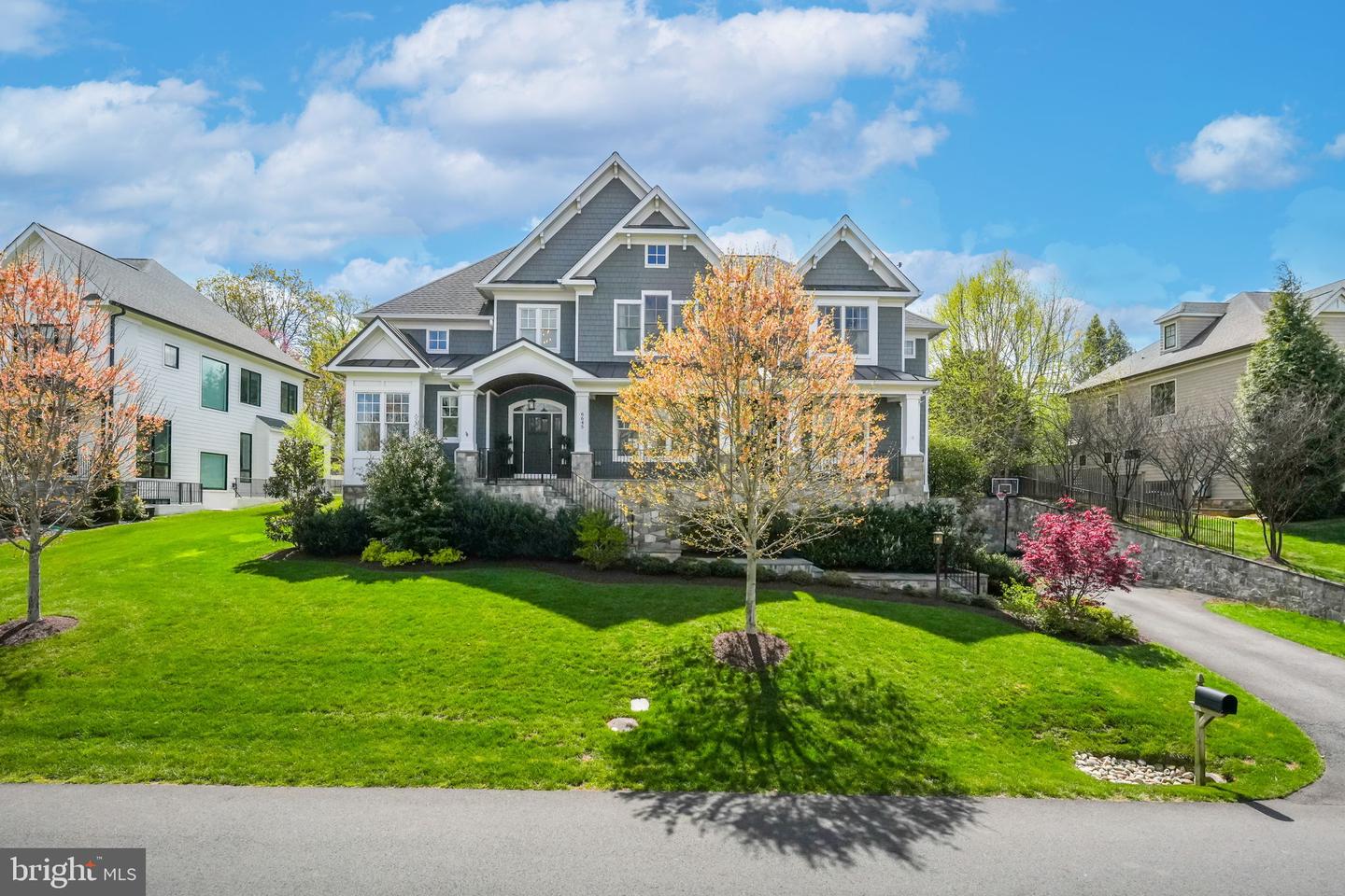 6645 BYRNS PL, MCLEAN, Virginia 22101, 5 Bedrooms Bedrooms, ,5 BathroomsBathrooms,Residential,For sale,6645 BYRNS PL,VAFX2235436 MLS # VAFX2235436