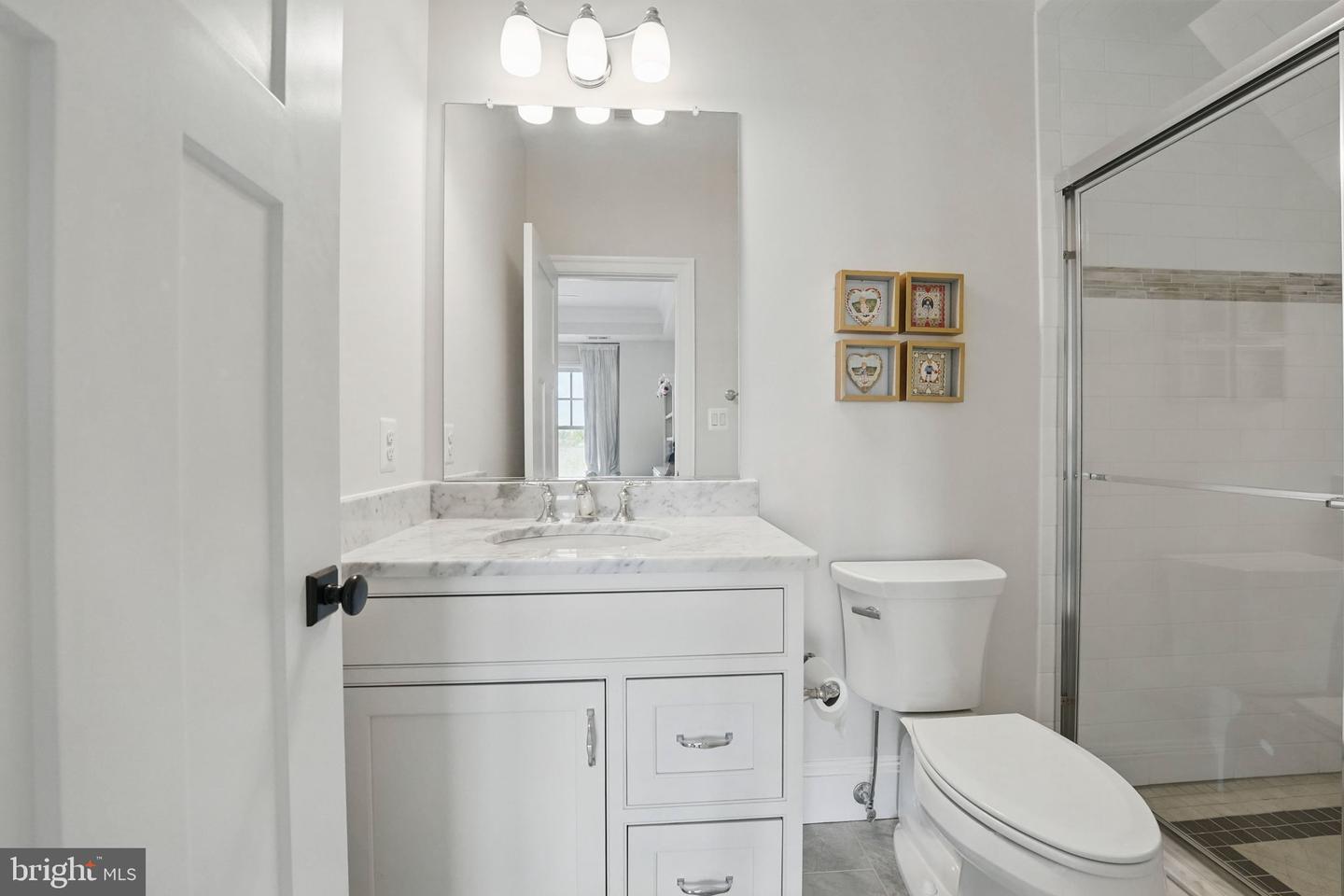 6645 BYRNS PL, MCLEAN, Virginia 22101, 5 Bedrooms Bedrooms, ,5 BathroomsBathrooms,Residential,For sale,6645 BYRNS PL,VAFX2235436 MLS # VAFX2235436