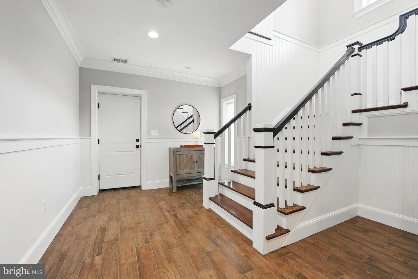 6645 BYRNS PL, MCLEAN, Virginia 22101, 5 Bedrooms Bedrooms, ,5 BathroomsBathrooms,Residential,For sale,6645 BYRNS PL,VAFX2235436 MLS # VAFX2235436