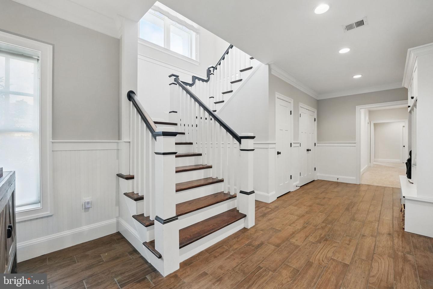 6645 BYRNS PL, MCLEAN, Virginia 22101, 5 Bedrooms Bedrooms, ,5 BathroomsBathrooms,Residential,For sale,6645 BYRNS PL,VAFX2235436 MLS # VAFX2235436