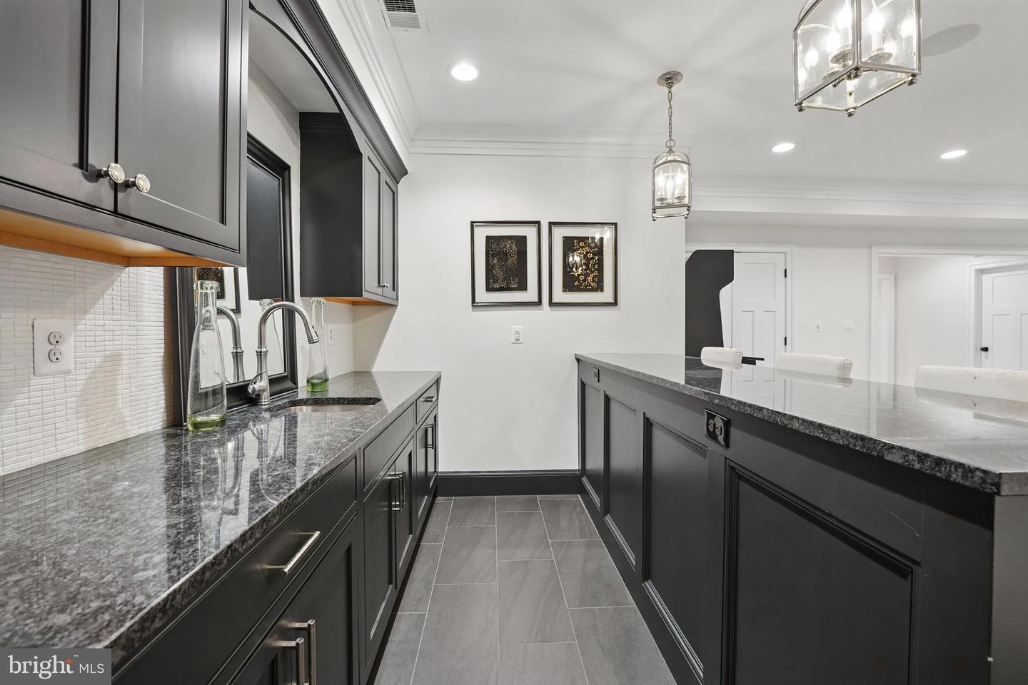 6645 BYRNS PL, MCLEAN, Virginia 22101, 5 Bedrooms Bedrooms, ,5 BathroomsBathrooms,Residential,For sale,6645 BYRNS PL,VAFX2235436 MLS # VAFX2235436