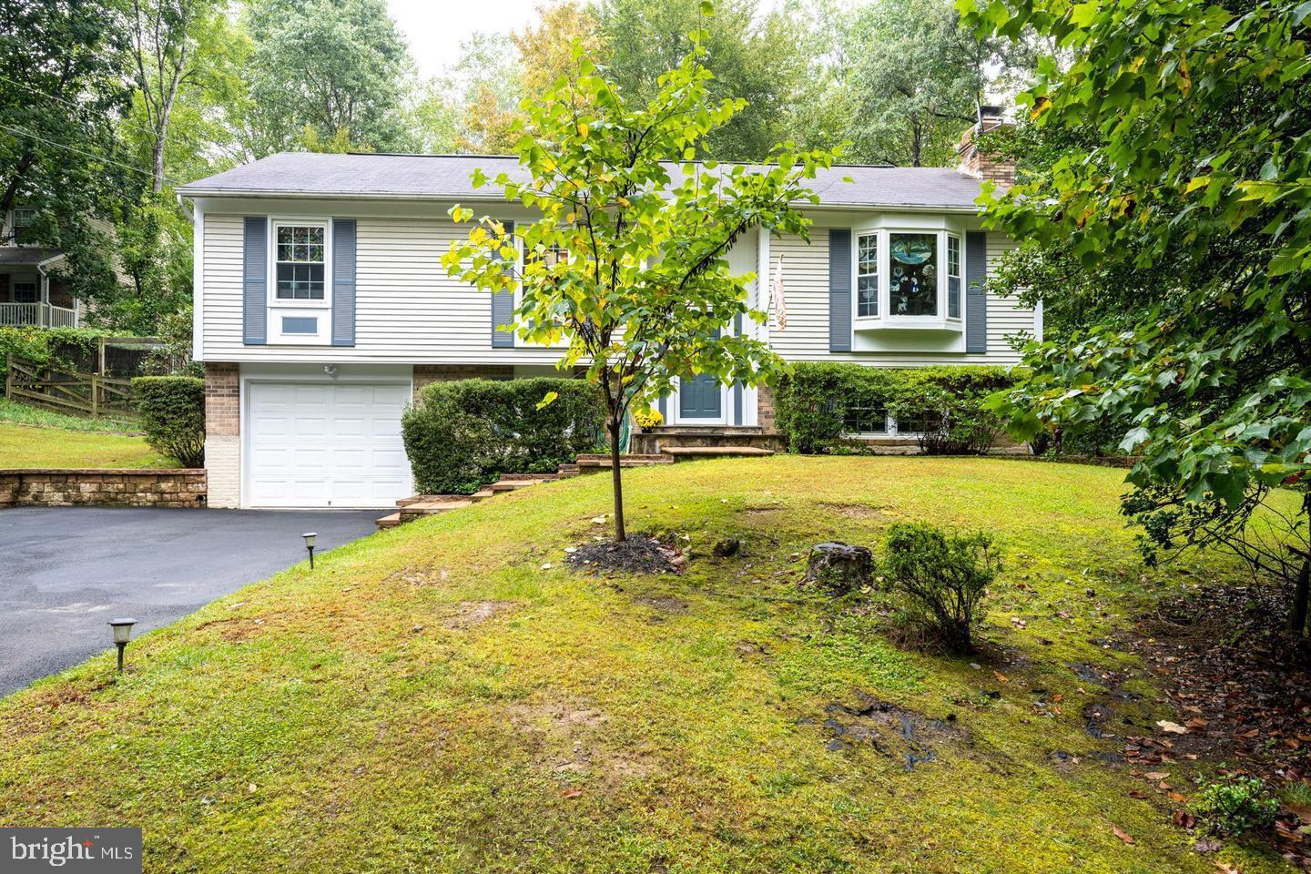 12510 BASSWOOD DR, MANASSAS, Virginia 20112, 4 Bedrooms Bedrooms, ,2 BathroomsBathrooms,Residential,For sale,12510 BASSWOOD DR,VAPW2092512 MLS # VAPW2092512