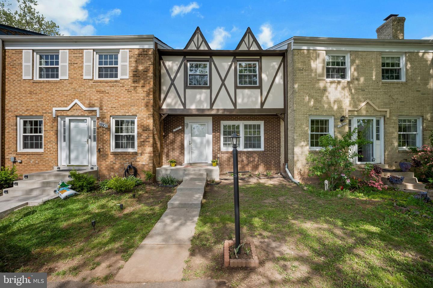 14805 HATFIELD SQ, CENTREVILLE, Virginia 20120, 3 Bedrooms Bedrooms, ,3 BathroomsBathrooms,Residential,For sale,14805 HATFIELD SQ,VAFX2235122 MLS # VAFX2235122