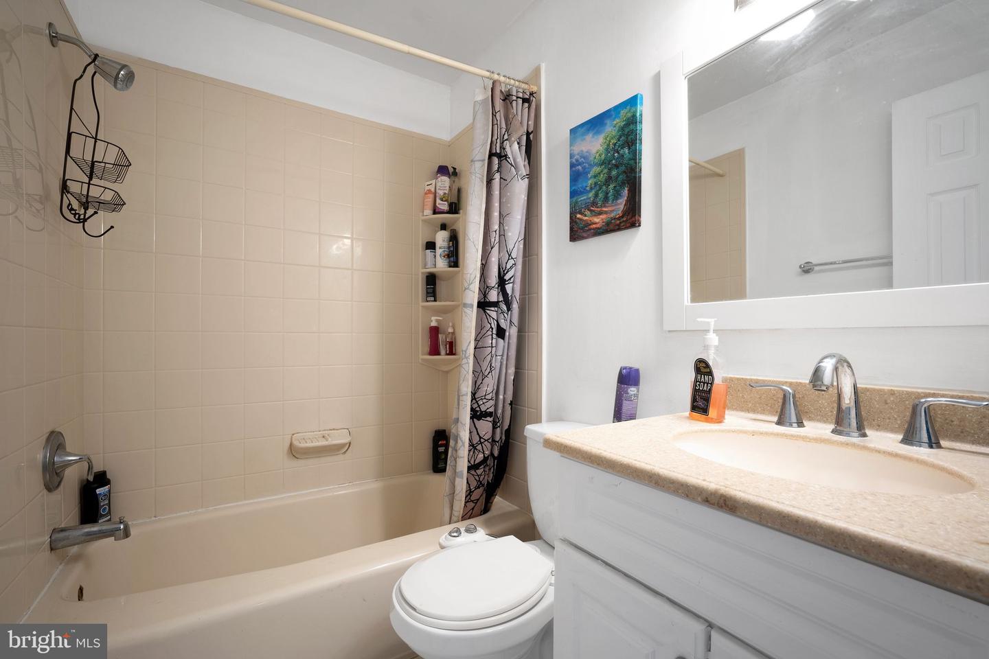 14805 HATFIELD SQ, CENTREVILLE, Virginia 20120, 3 Bedrooms Bedrooms, ,3 BathroomsBathrooms,Residential,For sale,14805 HATFIELD SQ,VAFX2235122 MLS # VAFX2235122