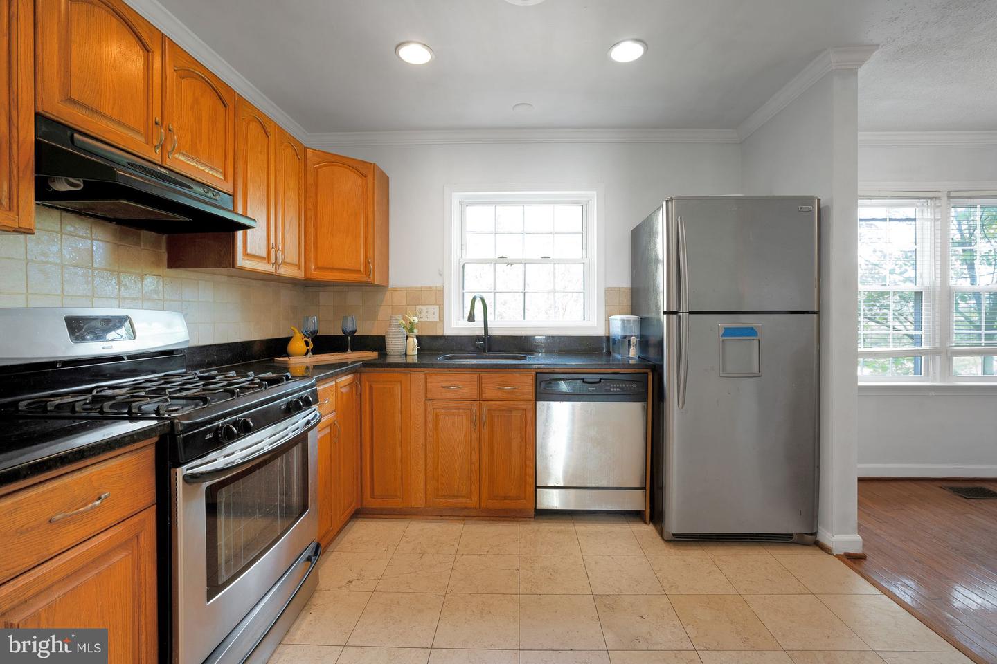 14805 HATFIELD SQ, CENTREVILLE, Virginia 20120, 3 Bedrooms Bedrooms, ,3 BathroomsBathrooms,Residential,For sale,14805 HATFIELD SQ,VAFX2235122 MLS # VAFX2235122