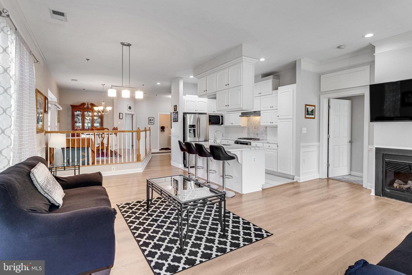 810 BELMONT BAY DR #101, WOODBRIDGE, Virginia 22191, 2 Bedrooms Bedrooms, ,2 BathroomsBathrooms,Residential,For sale,810 BELMONT BAY DR #101,VAPW2092328 MLS # VAPW2092328