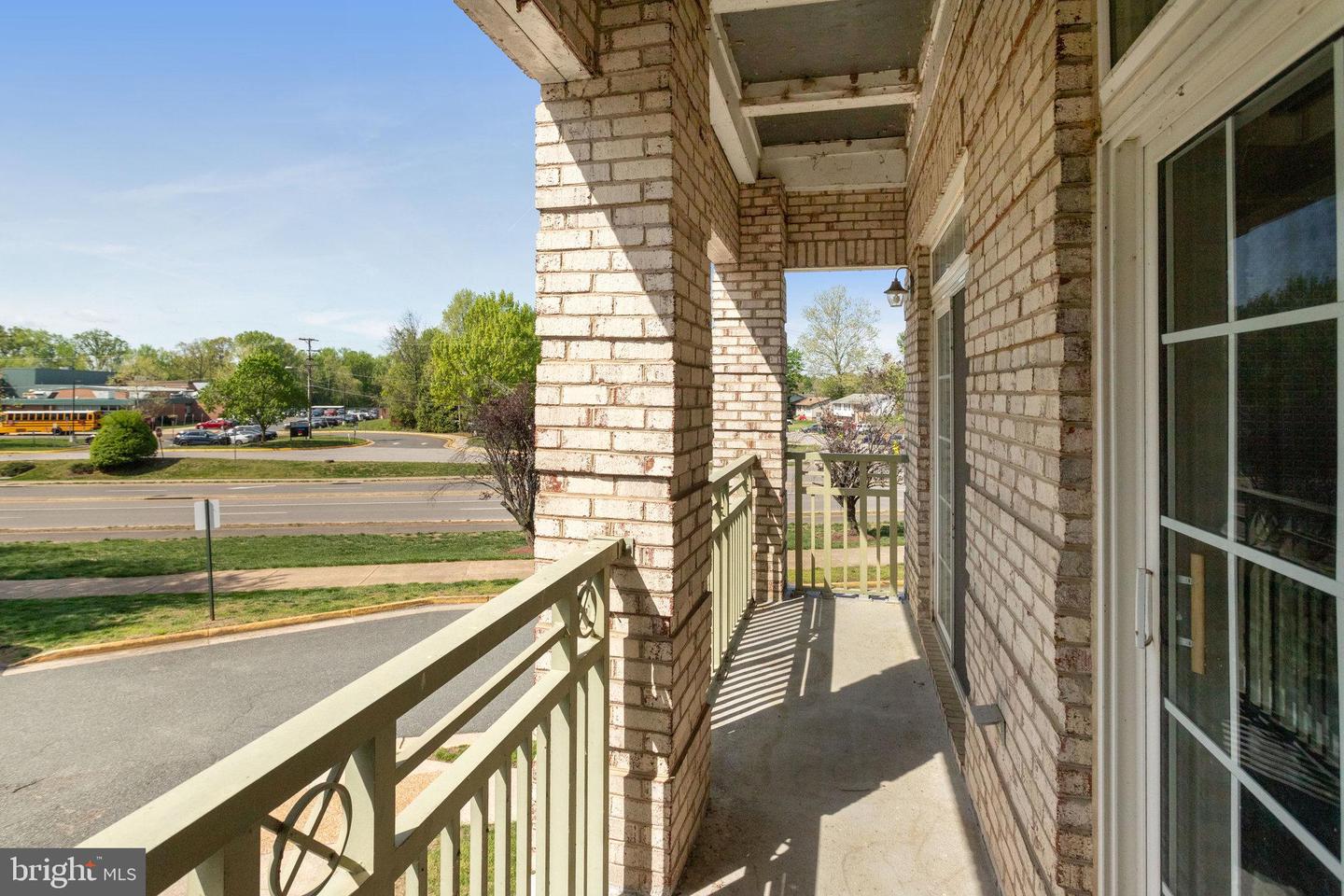 810 BELMONT BAY DR #101, WOODBRIDGE, Virginia 22191, 2 Bedrooms Bedrooms, ,2 BathroomsBathrooms,Residential,For sale,810 BELMONT BAY DR #101,VAPW2092328 MLS # VAPW2092328