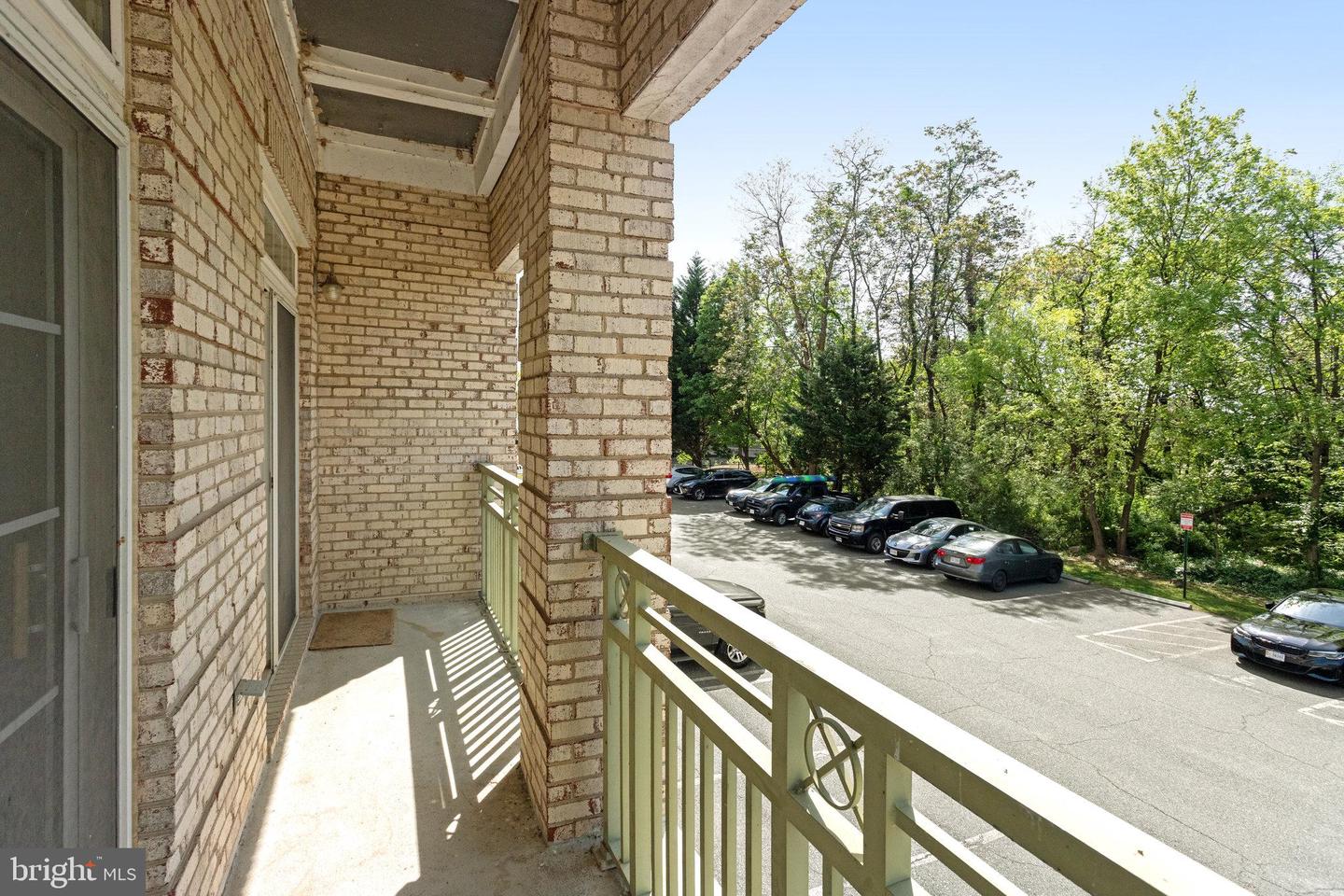 810 BELMONT BAY DR #101, WOODBRIDGE, Virginia 22191, 2 Bedrooms Bedrooms, ,2 BathroomsBathrooms,Residential,For sale,810 BELMONT BAY DR #101,VAPW2092328 MLS # VAPW2092328