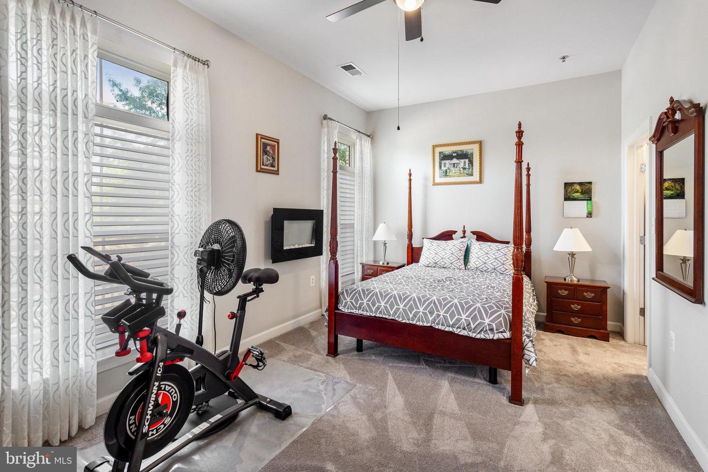 810 BELMONT BAY DR #101, WOODBRIDGE, Virginia 22191, 2 Bedrooms Bedrooms, ,2 BathroomsBathrooms,Residential,For sale,810 BELMONT BAY DR #101,VAPW2092328 MLS # VAPW2092328