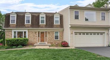 12419 ALEXANDER CORNELL DR, FAIRFAX, Virginia 22033, 5 Bedrooms Bedrooms, ,4 BathroomsBathrooms,Residential,For sale,12419 ALEXANDER CORNELL DR,VAFX2235686 MLS # VAFX2235686