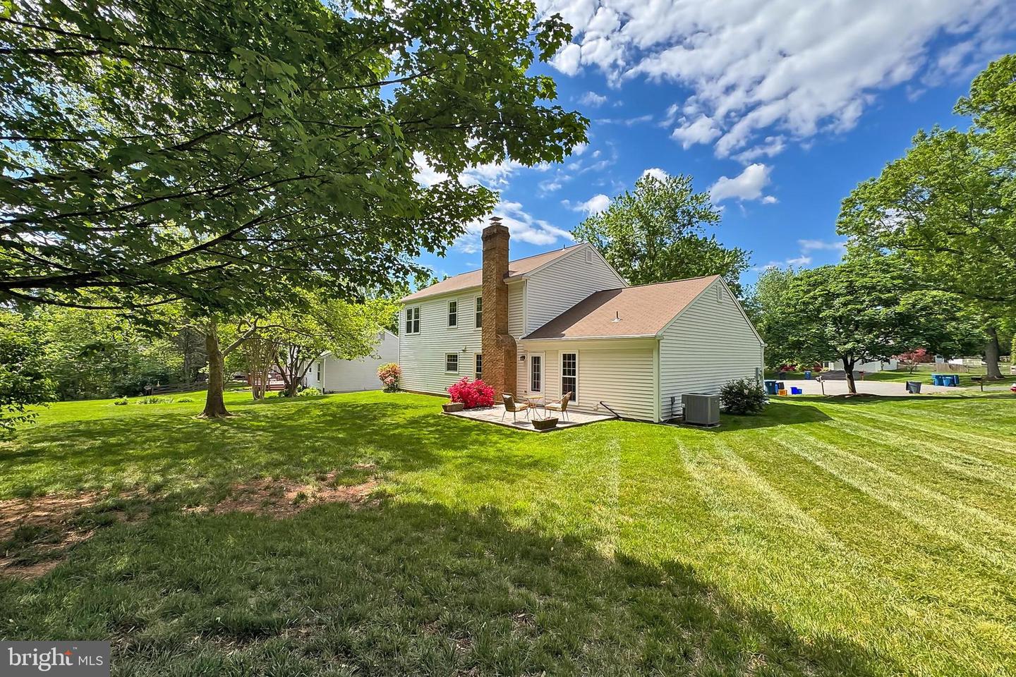 6 WEST CT, STERLING, Virginia 20165, 4 Bedrooms Bedrooms, ,2 BathroomsBathrooms,Residential,For sale,6 WEST CT,VALO2094458 MLS # VALO2094458