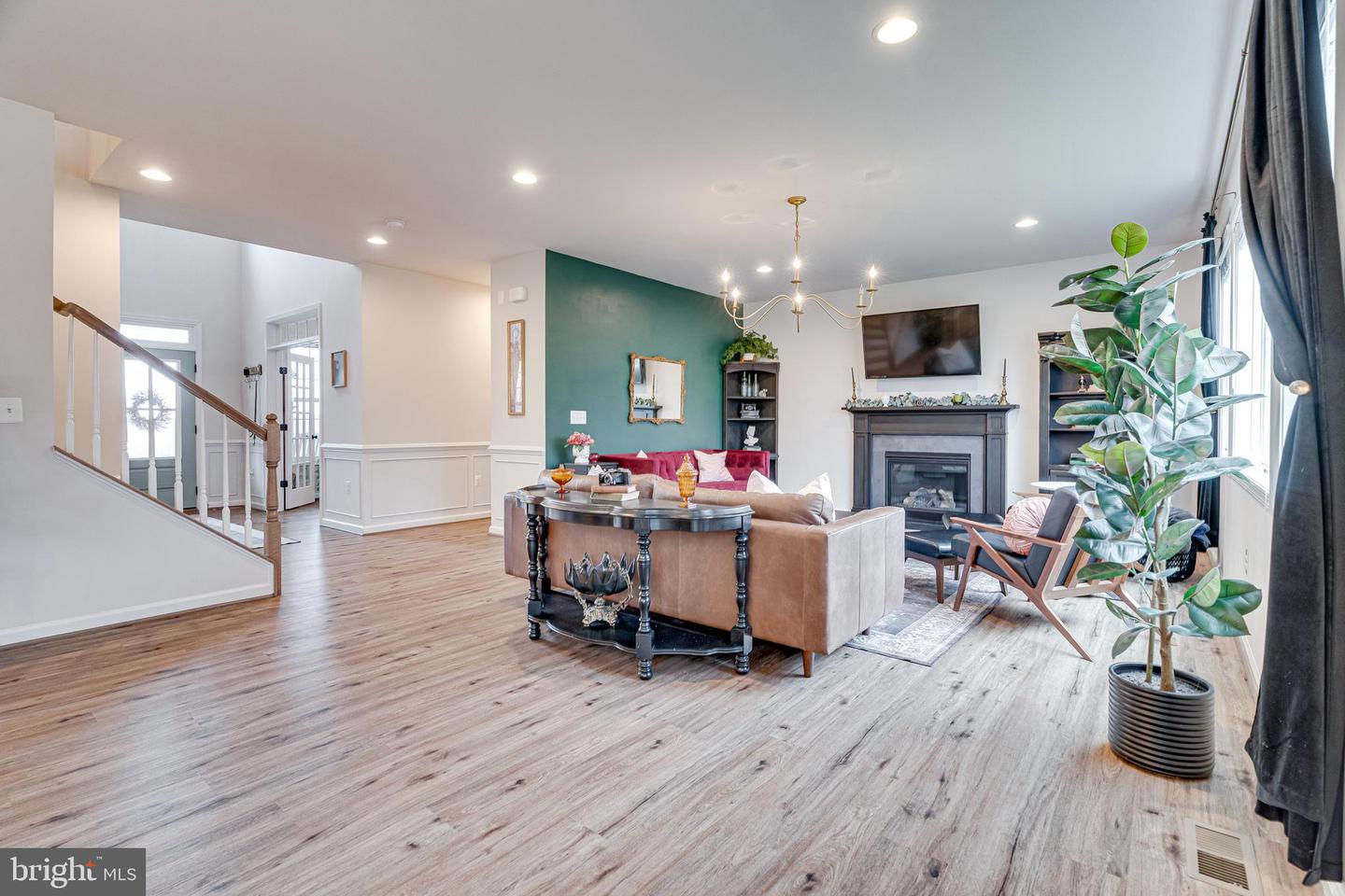 103 BLACK HAWK DR, STAFFORD, Virginia 22554, 5 Bedrooms Bedrooms, ,3 BathroomsBathrooms,Residential,For sale,103 BLACK HAWK DR,VAST2038058 MLS # VAST2038058