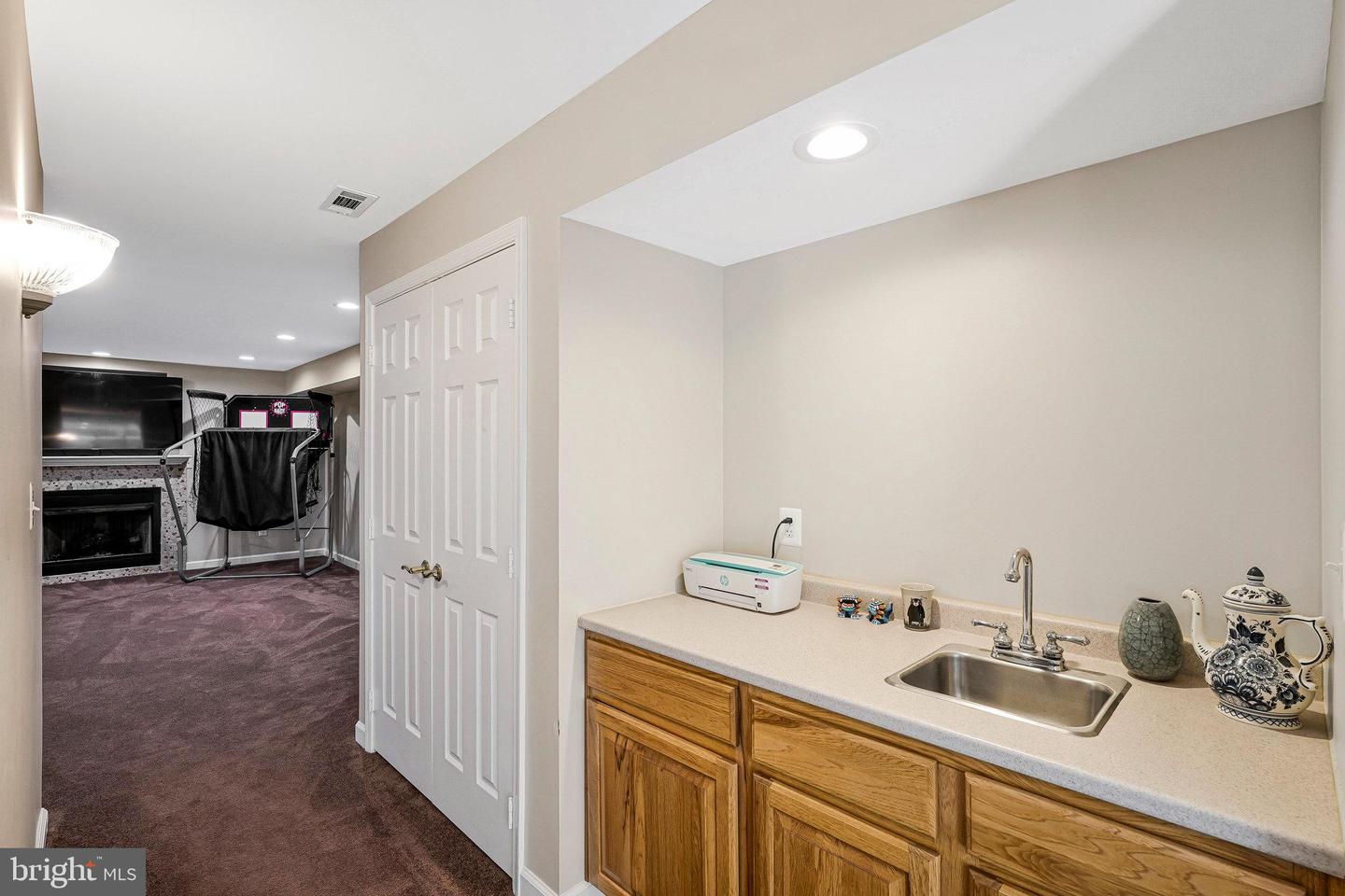 20859 BLYTHWOOD CT, ASHBURN, Virginia 20147, 4 Bedrooms Bedrooms, ,3 BathroomsBathrooms,Residential,For sale,20859 BLYTHWOOD CT,VALO2094558 MLS # VALO2094558